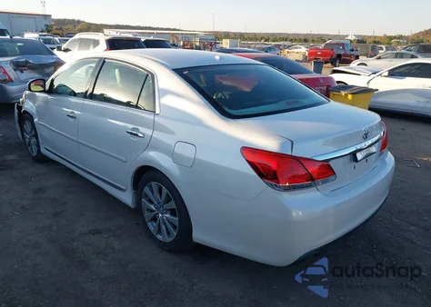 2011 Toyota Avalon Limited из США, поврежденный, VIN 4T1BK3DB6BU411233